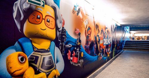 Grupa LEGO przenosi się do świata dziecięcych snów w centrum Warszawy